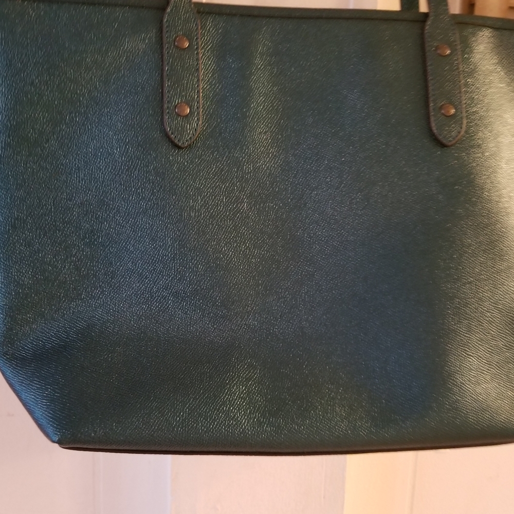 COACH TEAL GREEN LARGE BAG 15 BY 10